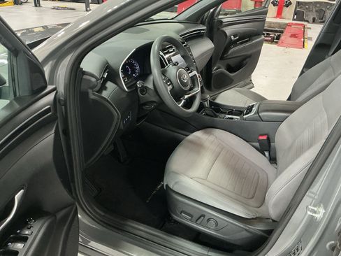 Certified 2022 Hyundai Santa Cruz SEL FWD image 12