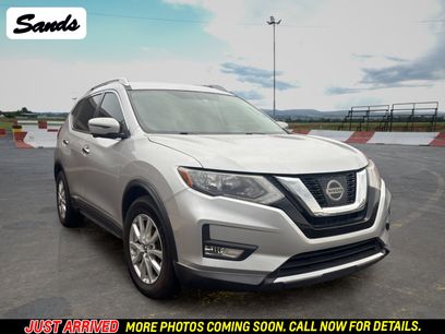 Used 2017 Nissan Rogue SV w/ SV Premium Package