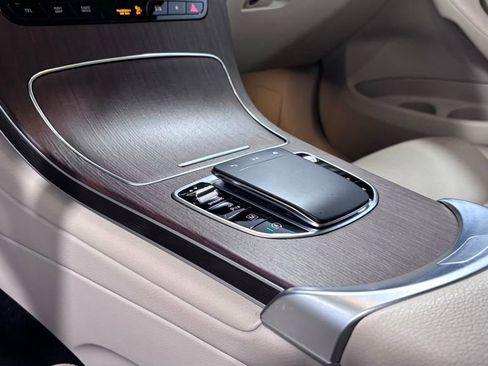 Certified 2022 Mercedes-Benz GLC 300 4MATIC image 15