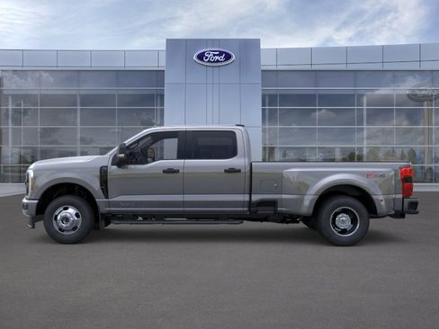 New 2026 Ford F350 XL w/ STX Appearance Package AWD/4WD image 3