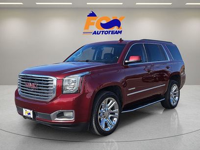Used 2017 GMC Yukon SLT w/ Premium Edition