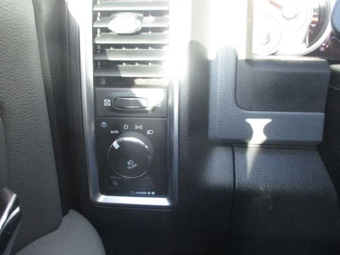 Used 2015 RAM 2500 Lone Star image 17