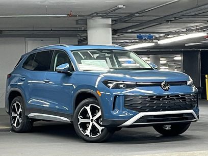 New 2026 Volkswagen Tiguan SE