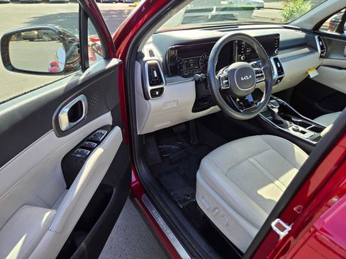 Used 2022 Kia Sorento SX AWD/4WD image 19