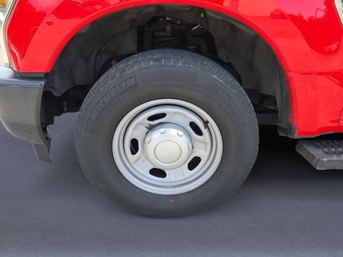 Used 2019 Ford F250 XL w/ Power Equipment Group RWD image 28