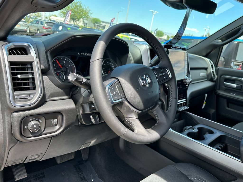 New 2026 RAM 2500 Big Horn AWD/4WD image 18