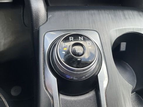 Used 2020 Ford Escape SE Sport AWD/4WD image 16