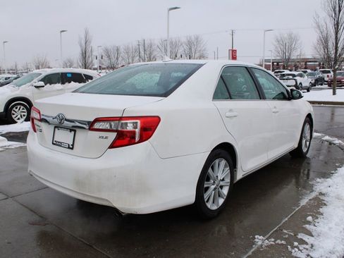 Used 2013 Toyota Camry XLE image 7