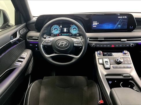 Used 2025 Hyundai Palisade Calligraphy AWD/4WD image 5