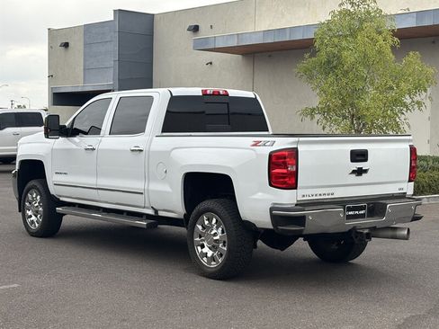 Used 2019 Chevrolet Silverado 2500 LTZ w/ Duramax Plus Package AWD/4WD image 8