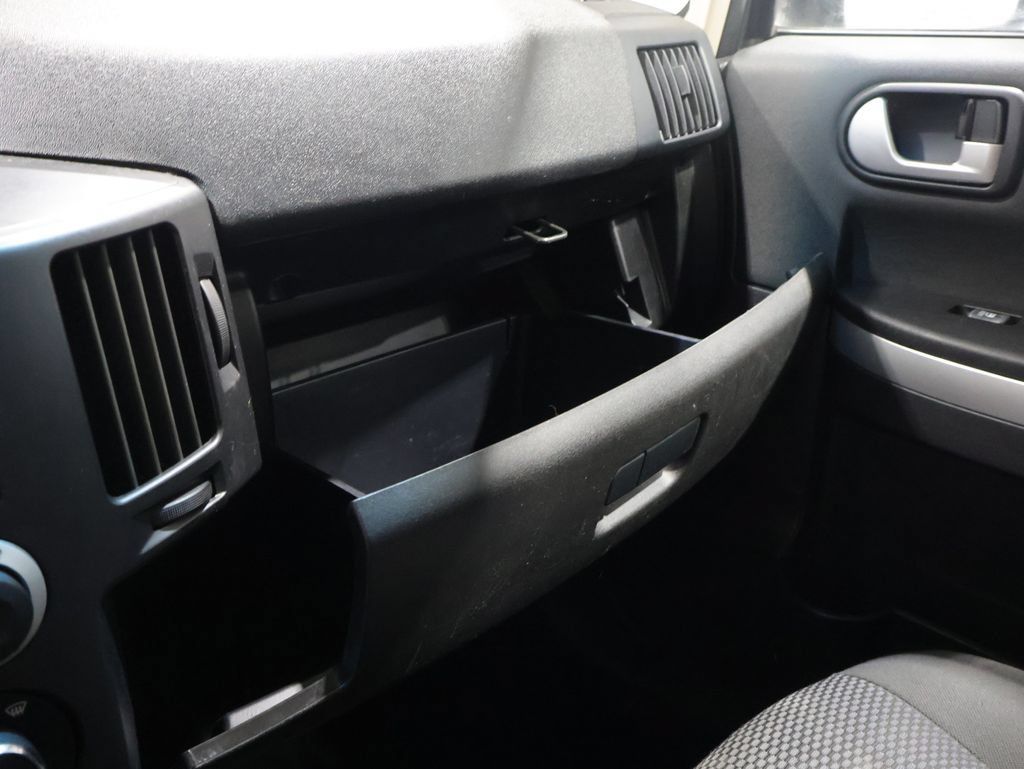Used 2008 Mitsubishi Endeavor LS AWD/4WD image 27