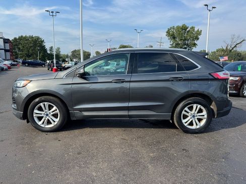 Used 2019 Ford Edge SEL w/ Equipment Group 201A AWD/4WD image 2