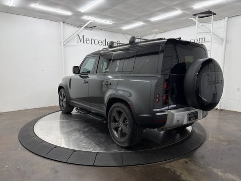 Used 2025 Land Rover Defender 110 S AWD/4WD image 5