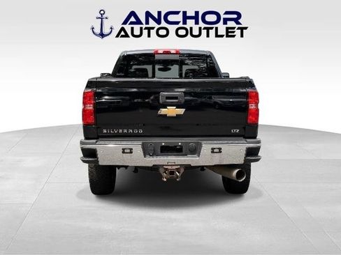Used 2018 Chevrolet Silverado 2500 LTZ w/ Duramax Plus Package AWD/4WD image 7