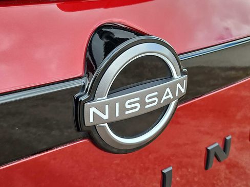 Used 2024 Nissan Pathfinder Rock Creek image 12