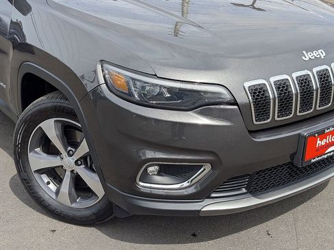 Used 2019 Jeep Cherokee Limited AWD/4WD image 6
