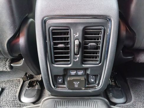 Used 2019 Jeep Grand Cherokee Summit w/ Platinum Series Group AWD/4WD image 10