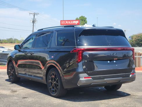 New 2026 Kia Carnival SX Prestige image 6