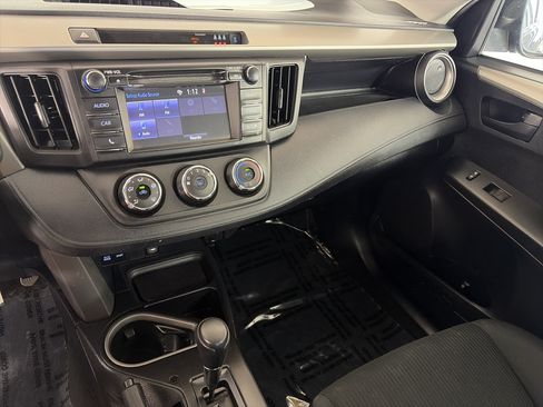 Used 2018 Toyota RAV4 LE w/ All Weather Liner Package AWD/4WD image 4