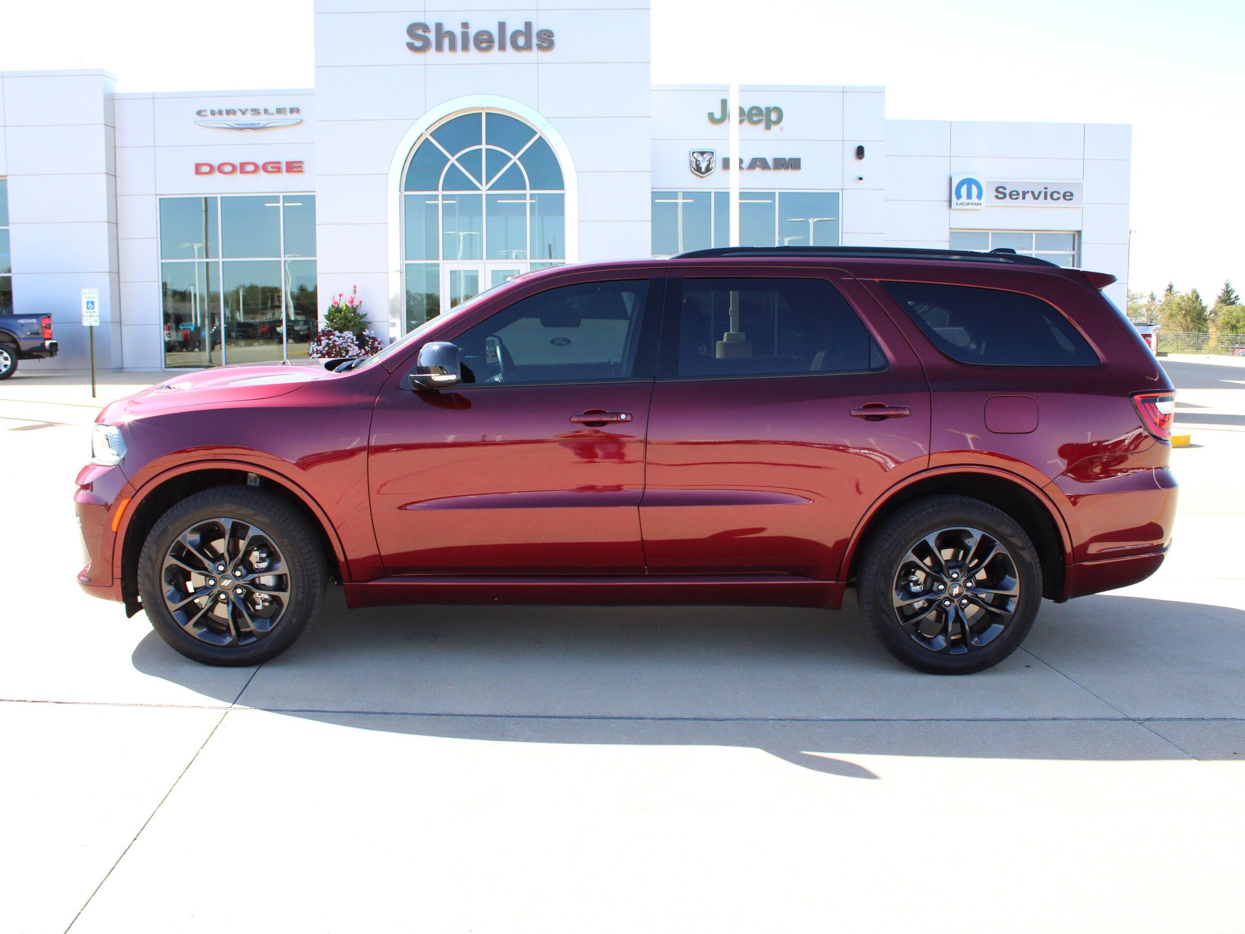 Used 2024 Dodge Durango GT AWD/4WD image 3