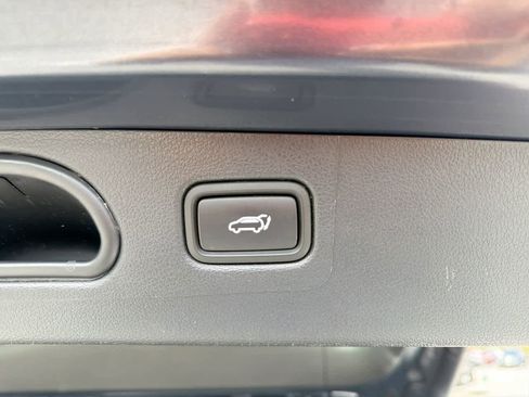 Used 2019 Hyundai Tucson Limited image 8