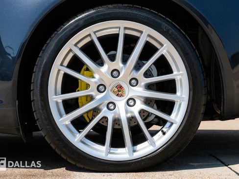 Used 2006 Porsche 911 Carrera image 10