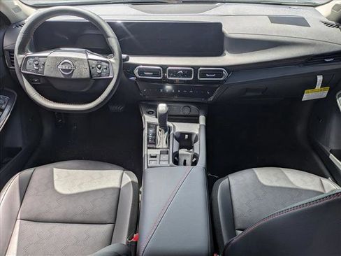 New 2026 Nissan Sentra SR FWD image 14