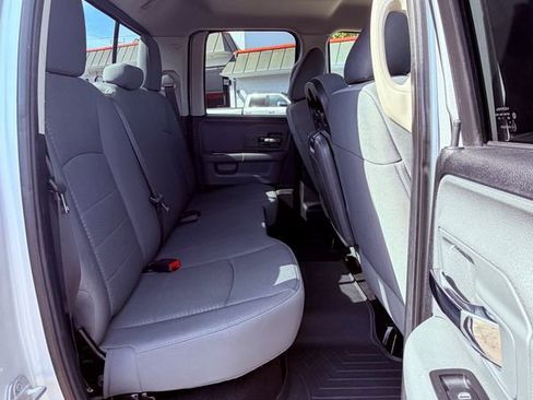 Used 2014 RAM 1500 Classic SLT RWD image 21
