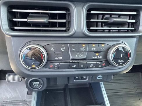 Used 2024 Ford Maverick Lariat w/ Black Appearance Package AWD/4WD image 26