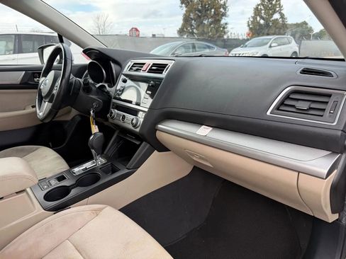 Used 2016 Subaru Legacy 2.5i Premium image 19