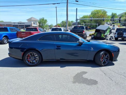 Used 2024 Dodge Charger Daytona Scat Pack w/ Plus Group AWD/4WD image 3
