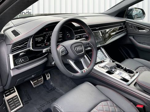 New 2026 Audi SQ8 Prestige image 7