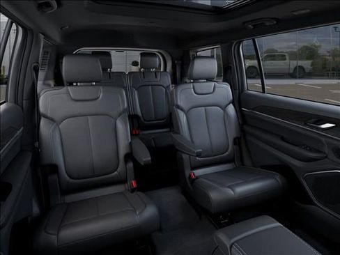 New 2026 Jeep Grand Cherokee L Limited AWD/4WD image 15