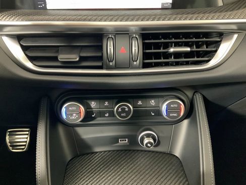 Used 2024 Alfa Romeo Stelvio Quadrifoglio w/ Active Assist Plus Package image 31