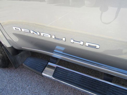 Used 2024 GMC Sierra 2500 Denali w/ Denali Reserve Package AWD/4WD image 20