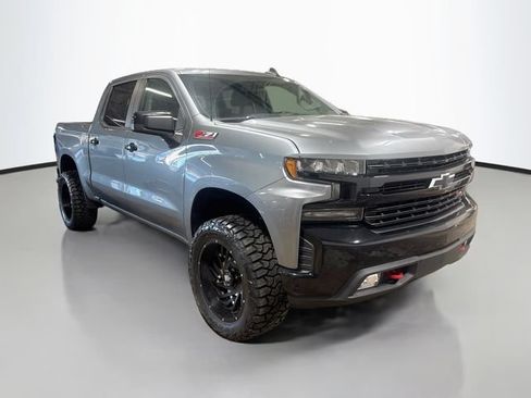 Used 2021 Chevrolet Silverado 1500 LT Trail Boss w/ Bed Protection Package AWD/4WD image 3