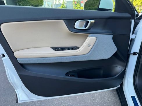 Used 2022 Polestar Polestar 2 w/ Performance Package AWD/4WD image 44