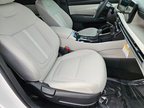 Used 2026 Hyundai Tucson SEL FWD image 24
