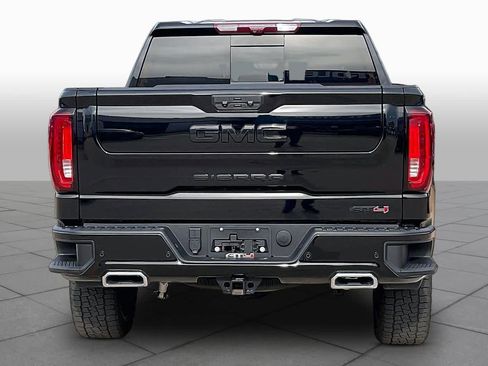 Certified 2025 GMC Sierra 1500 AT4 w/ AT4 Premium Package AWD/4WD image 4