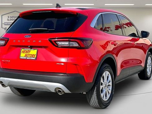 Used 2024 Ford Escape Active image 7