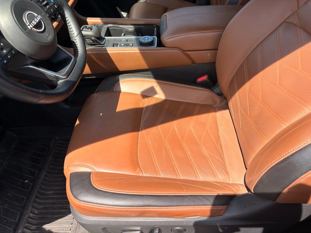 Used 2023 Nissan Pathfinder Platinum AWD/4WD image 25