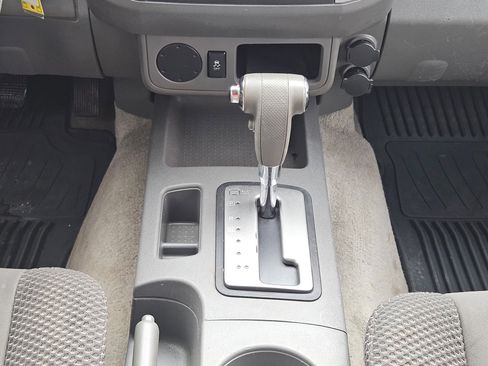 Used 2016 Nissan Frontier Desert Runner image 18