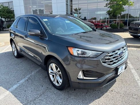 Used 2019 Ford Edge SEL w/ Equipment Group 201A AWD/4WD image 6