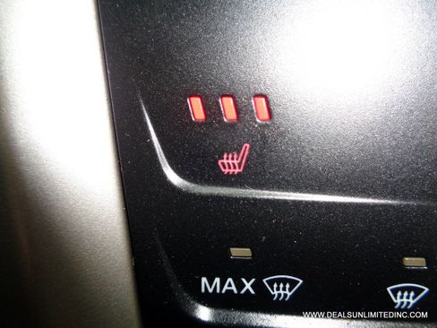 Used 2014 Ford Fusion SE w/ Equipment Group 202A image 13