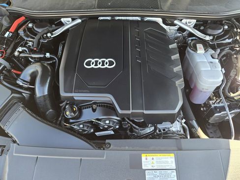 Certified 2025 Audi A6 Premium Plus w/ Premium Plus Package image 39