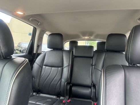 Used 2020 INFINITI QX60 Luxe w/ Essential Package FWD image 17