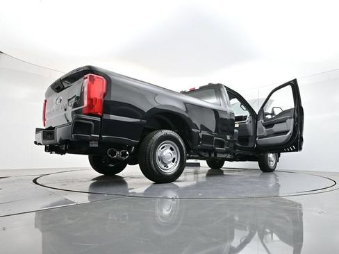 Used 2026 Ford F250 XL w/ XL Driver Assist Package RWD image 40