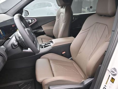 New 2026 BMW X3 xDrive30 w/ Convenience Package image 2