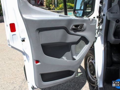 Used 2019 Ford Transit 250 138 RWD image 14