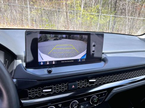 Used 2025 Honda Accord Touring image 19